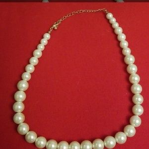 BOGO Fashion Pearls